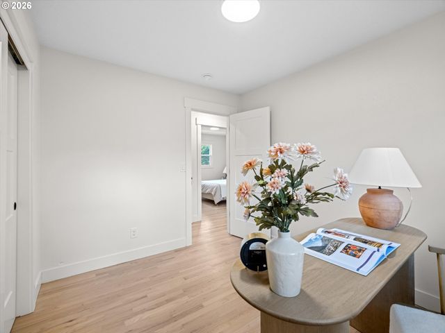 11007 Se 52ND Ave, Milwaukie, OR 97222