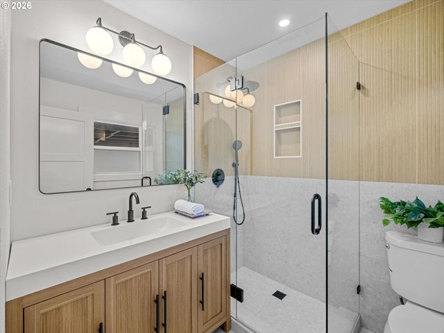 11007 Se 52ND Ave, Milwaukie, OR 97222