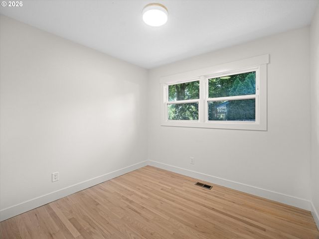 11007 Se 52ND Ave, Milwaukie, OR 97222