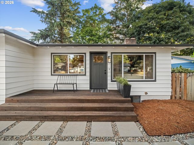 11007 Se 52ND Ave, Milwaukie, OR 97222