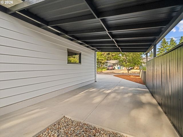 11007 Se 52ND Ave, Milwaukie, OR 97222