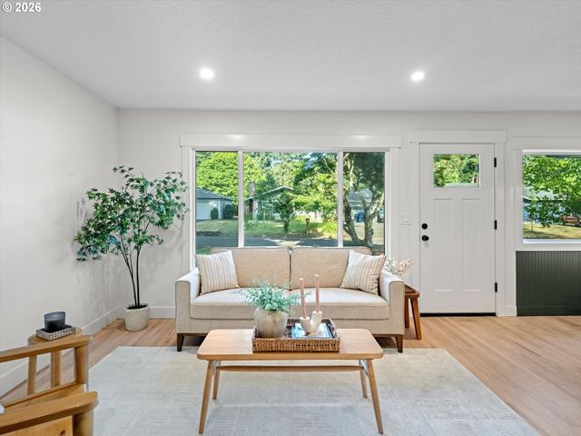 11007 Se 52ND Ave, Milwaukie, OR 97222