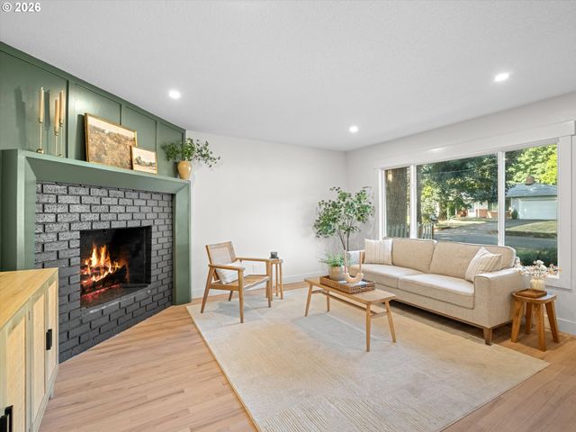 11007 Se 52ND Ave, Milwaukie, OR 97222