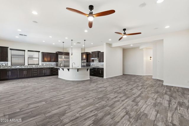 3500 E PENEDES Drive, Gilbert, AZ 85298