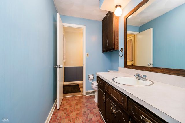 14658 N 100 E, Summitville, IN 46070