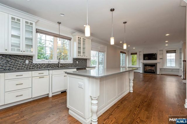 15 Woodland Road, Cresskill, NJ 07626