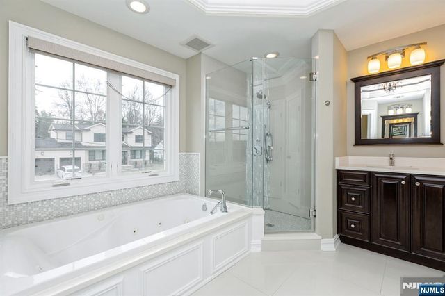 15 Woodland Road, Cresskill, NJ 07626