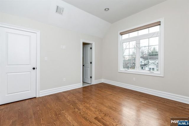 15 Woodland Road, Cresskill, NJ 07626
