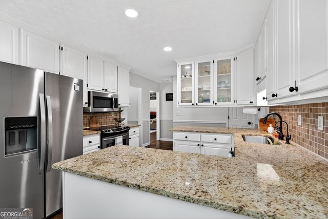 1405 Lake Dow Road, Mcdonough, GA 30252