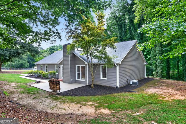 1405 Lake Dow Road, Mcdonough, GA 30252