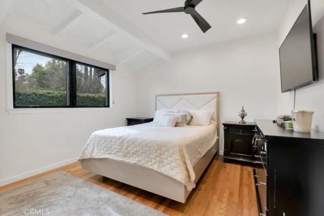 6013 Lubao Avenue, Woodland Hills, CA 91367