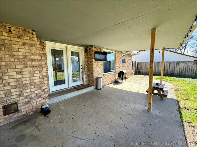201 Foltz Lane, Muskogee, OK 74403