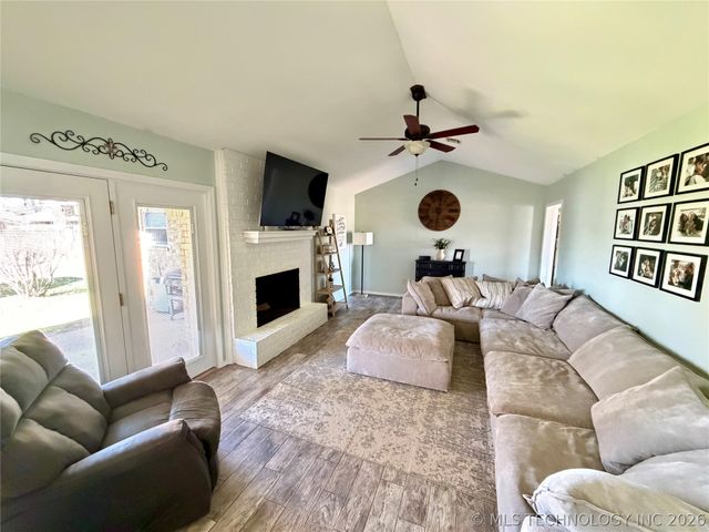 201 Foltz Lane, Muskogee, OK 74403