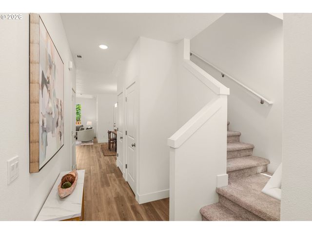 7327 Sw Leonard Pl L-5, Beaverton, OR 97007