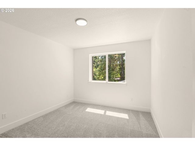 7327 Sw Leonard Pl L-5, Beaverton, OR 97007