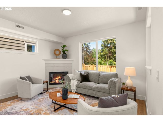 7327 Sw Leonard Pl L-5, Beaverton, OR 97007