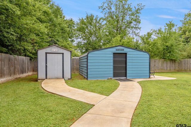 406 Water Street, Bullard, TX 75757