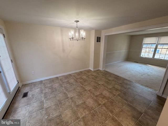 14 MAHOGANY DR, North East, MD 21901