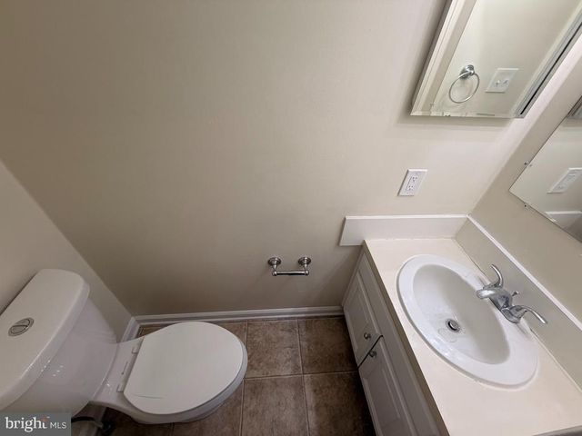 14 MAHOGANY DR, North East, MD 21901