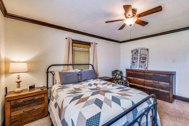 412 N 10th Street, Sanger, TX 76266