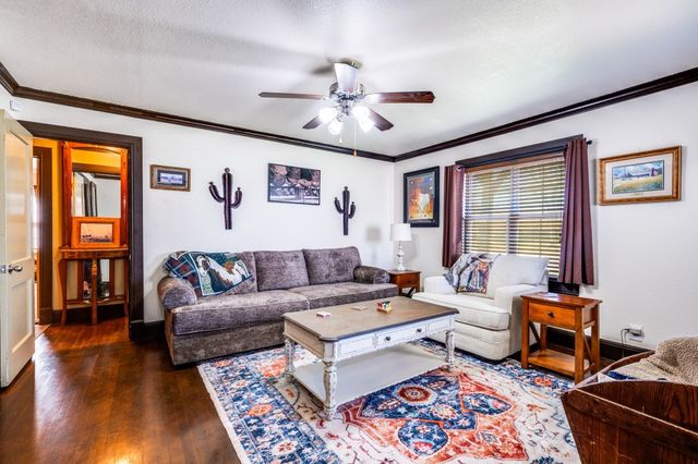 412 N 10th Street, Sanger, TX 76266