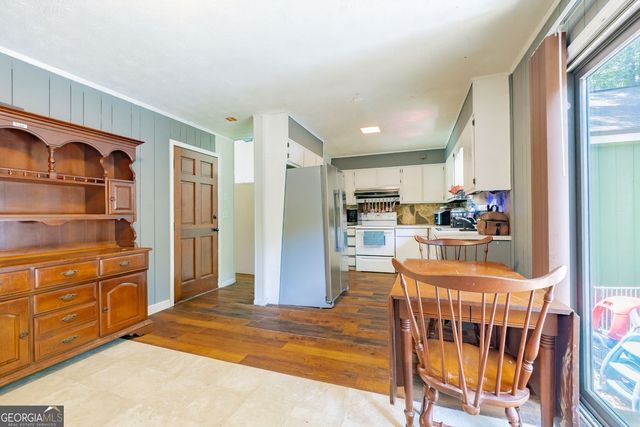 6850 Oakland Drive, Douglasville, GA 30135