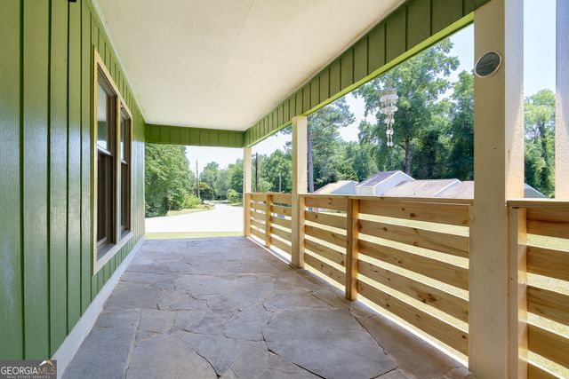 6850 Oakland Drive, Douglasville, GA 30135