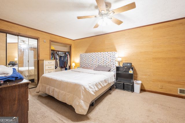 6850 Oakland Drive, Douglasville, GA 30135