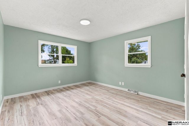 3341 Harrison Street, Bellevue, NE 68147