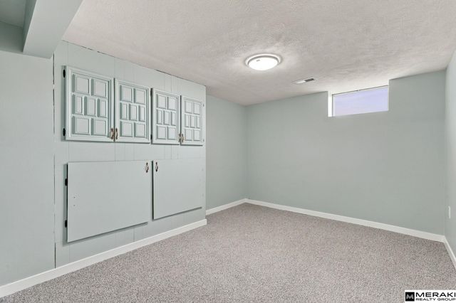 3341 Harrison Street, Bellevue, NE 68147