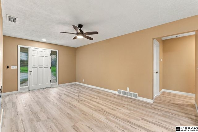 3341 Harrison Street, Bellevue, NE 68147