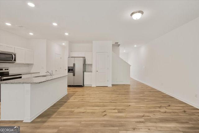 1397 Ben Park Way, Grayson, GA 30017