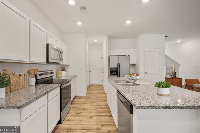 1397 Ben Park Way, Grayson, GA 30017