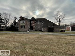 52401 Baker Road, Chesterfield Twp, MI 48047