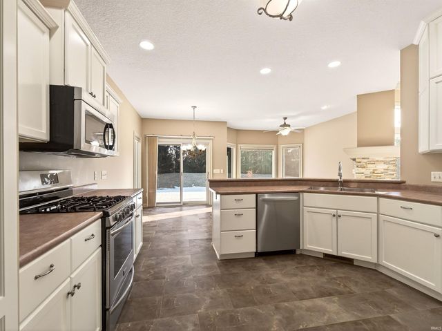 1723 Autumn Run, Fort Wayne, IN 46845