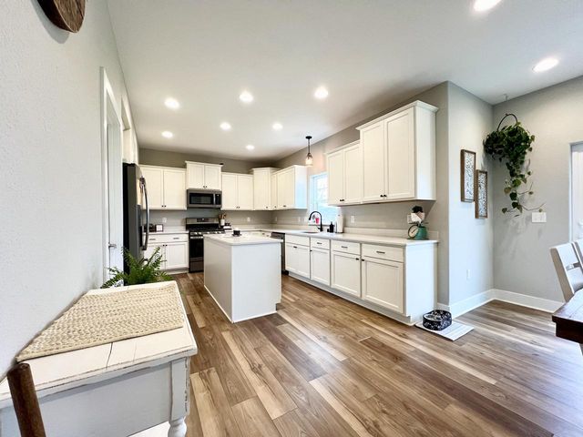 1260 Chippewa DRIVE, Hartford, WI 53027