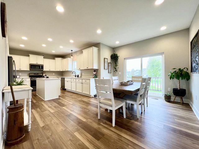 1260 Chippewa DRIVE, Hartford, WI 53027