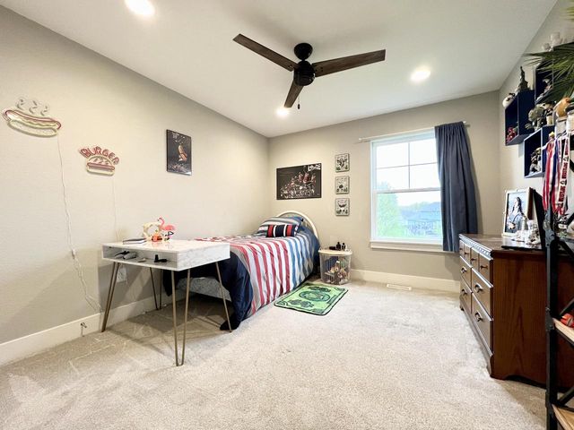 1260 Chippewa DRIVE, Hartford, WI 53027