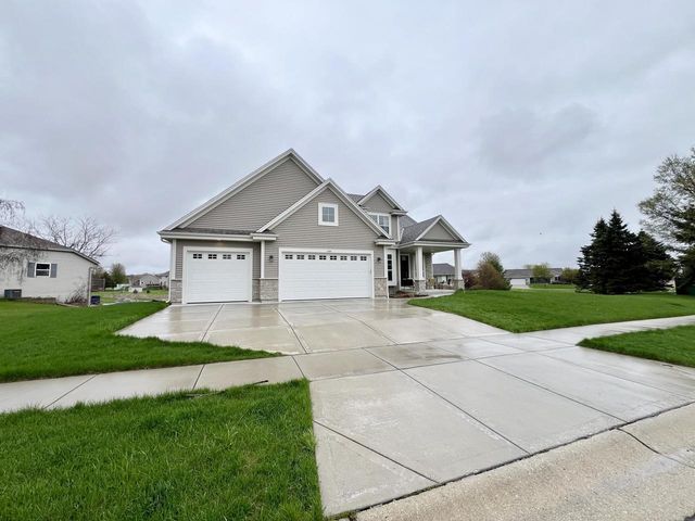 1260 Chippewa DRIVE, Hartford, WI 53027