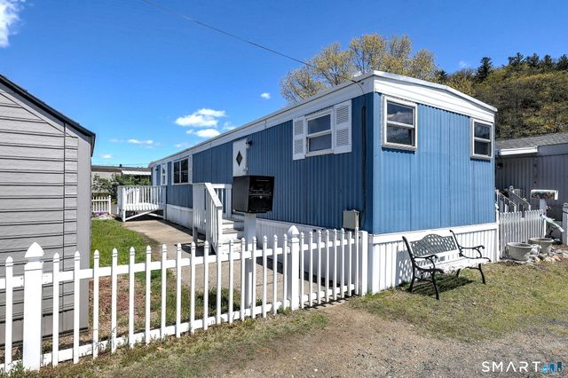 10 Donna Street, Beacon Falls, CT 06403