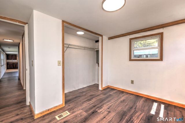 10 Donna Street, Beacon Falls, CT 06403