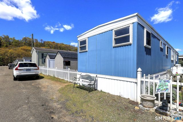 10 Donna Street, Beacon Falls, CT 06403