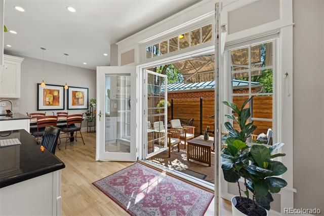 1040 E 7th Avenue, Denver, CO 80218