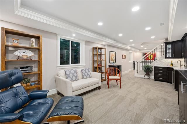 1040 E 7th Avenue, Denver, CO 80218