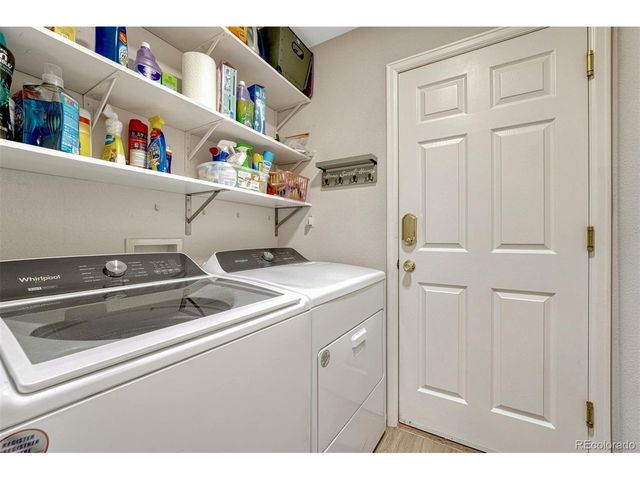 7135 Leopard Dr, Lone Tree, CO 80124