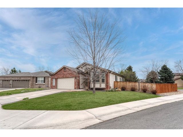7135 Leopard Dr, Lone Tree, CO 80124