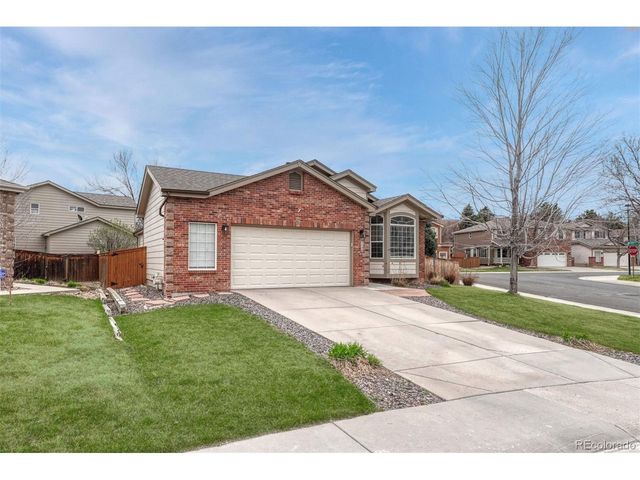 7135 Leopard Dr, Lone Tree, CO 80124