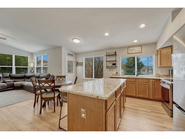 7135 Leopard Dr, Lone Tree, CO 80124