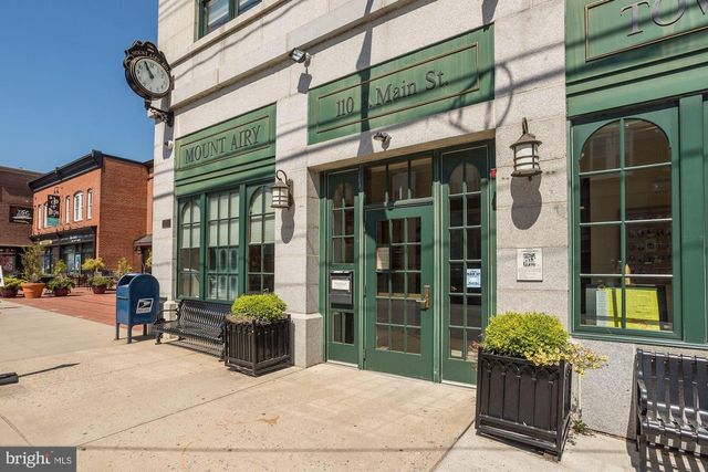 101 E CHURCH ST, Mount Airy, MD 21771