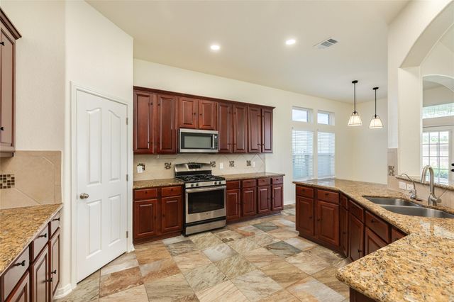 3505 Firenze Drive, Friendswood, TX 77546